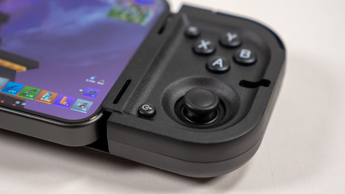 A close-up look at the Razer Prio's right half