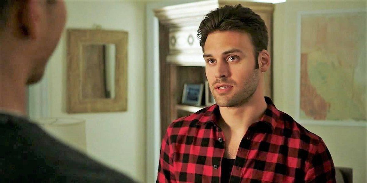 Ryan Guzman as Edmundo &quot;Eddie&quot; Diaz on 9-1-1