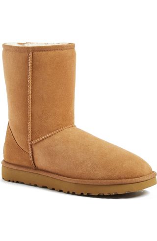 Classic Ii Genuine Shearling Lined Short Boot