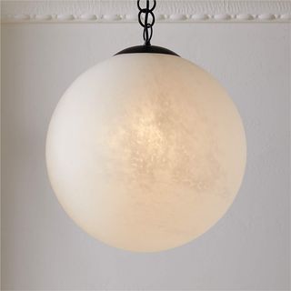 Round pendant light