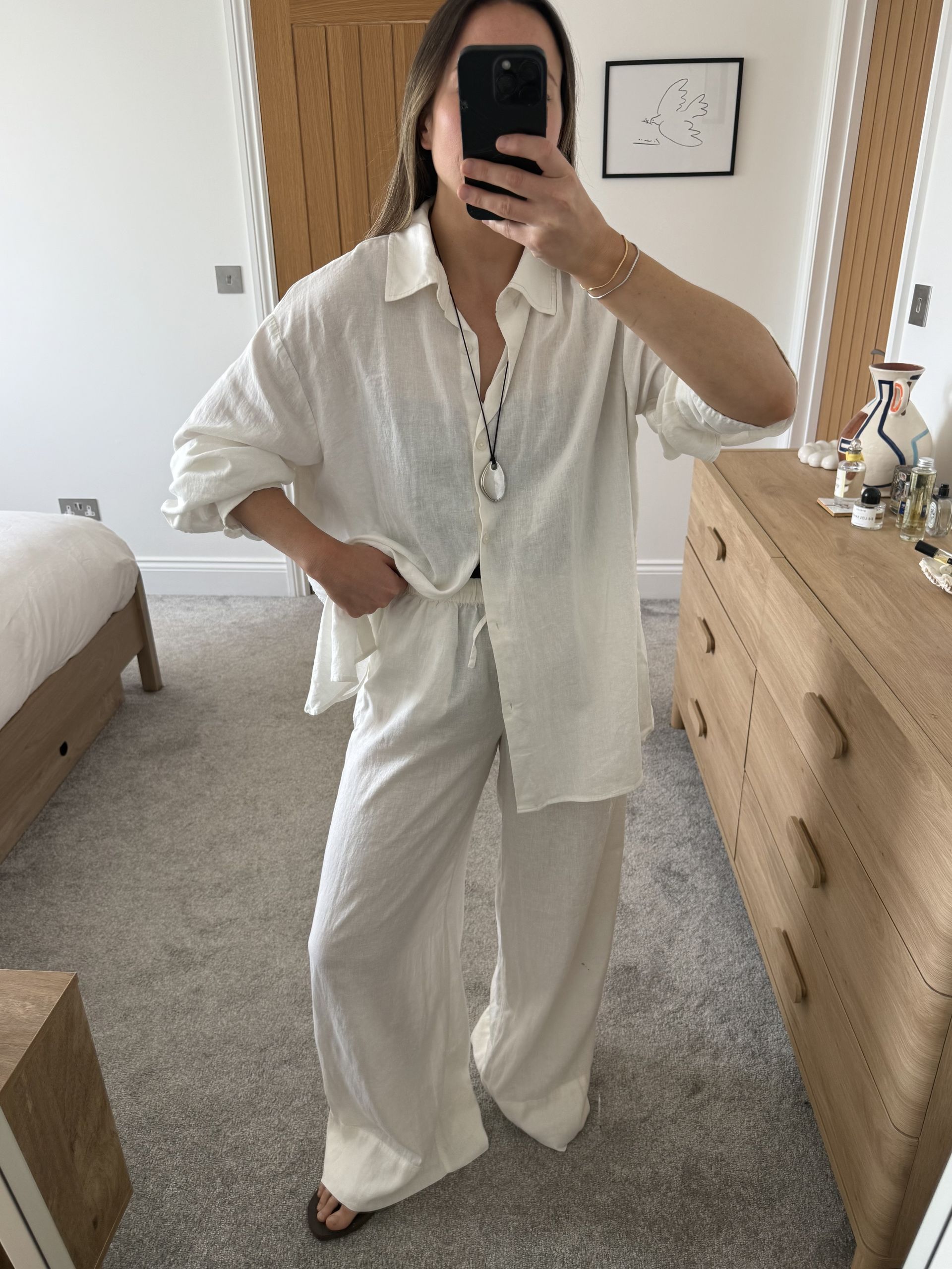 Emily Dawes wears H&amp;M linen