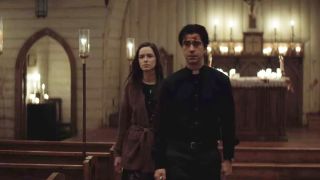 Hamish Linklater and Alex Essoe in Midnight Mass
