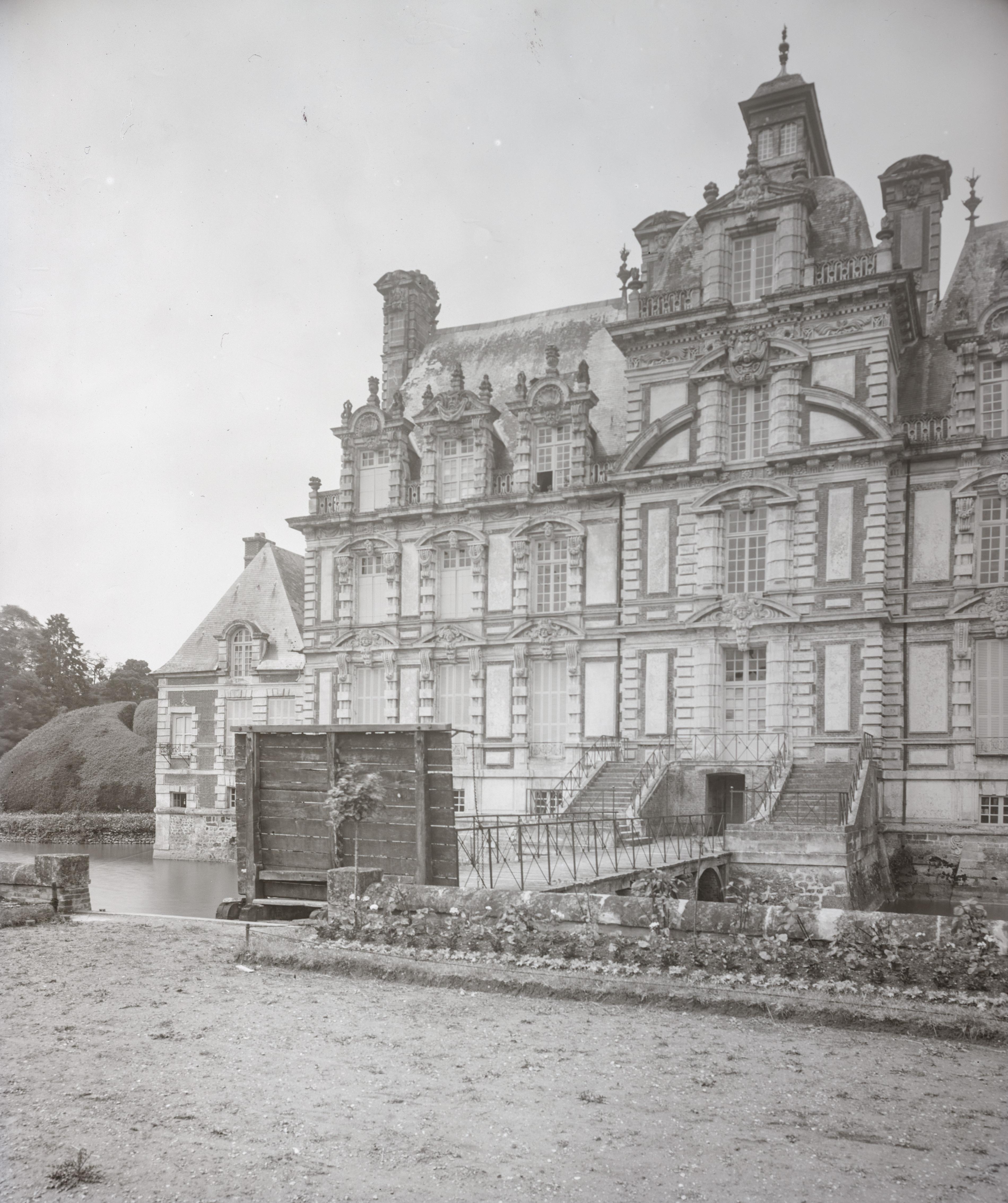 French ch&amp;acirc;teaux