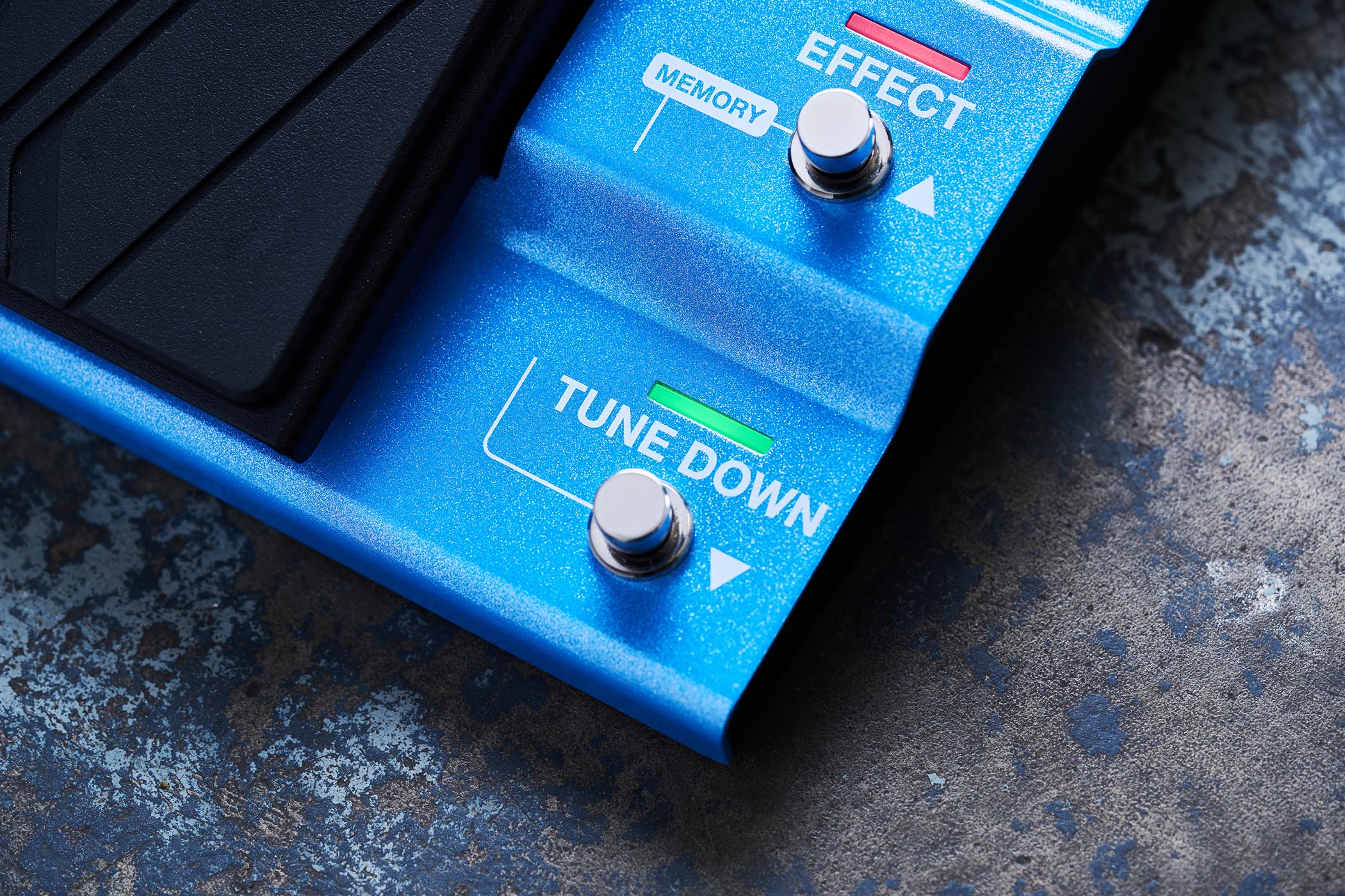 Boss XS-100 Poly Shifter: the treadle equipped pitch-shifter is a feature-packed solution for expressive control of up to four-octaves in either direction.