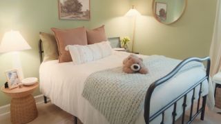 A new bedroom featured in Extreme Makeover: Home Edition.