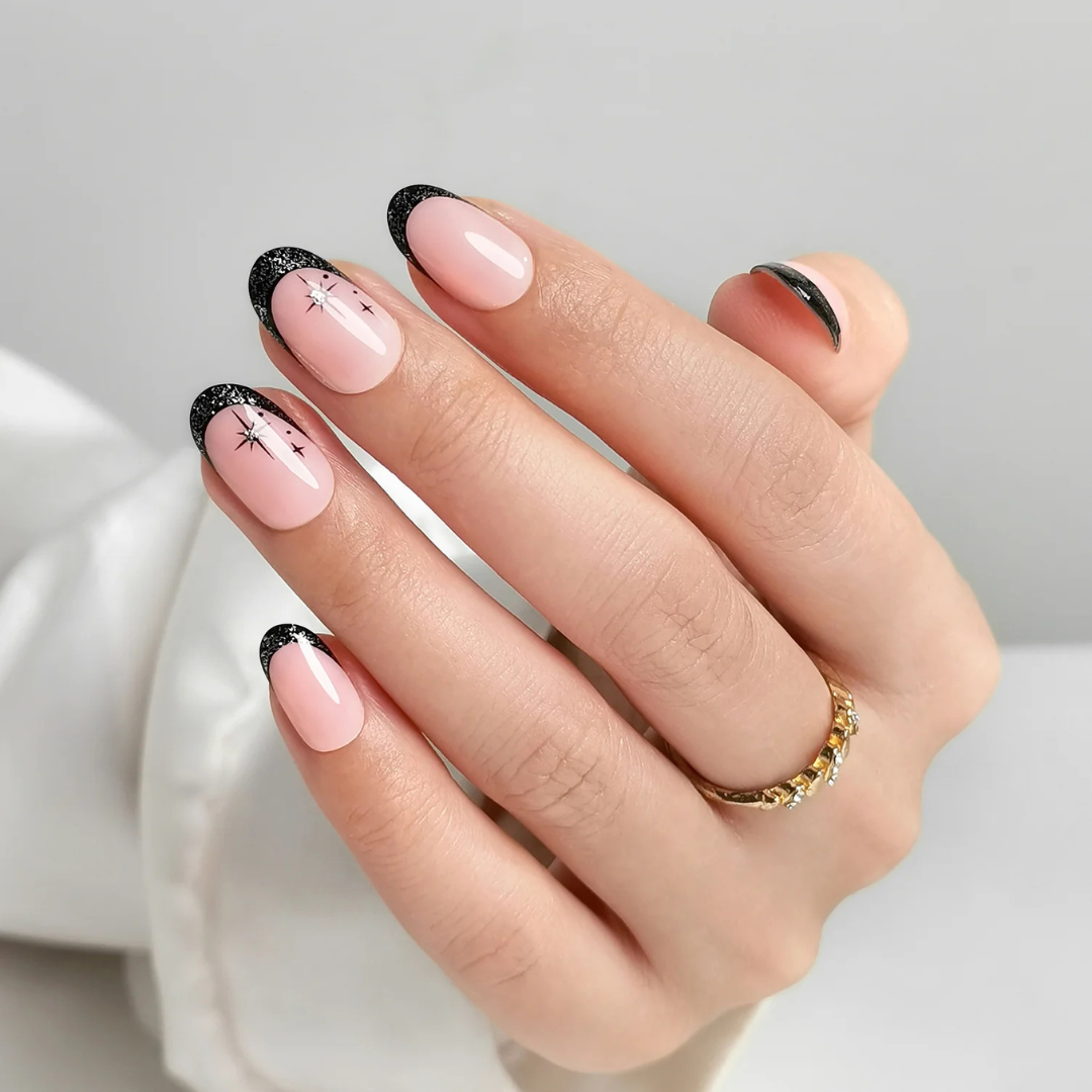 Press-on nails for christmas - House of Amor