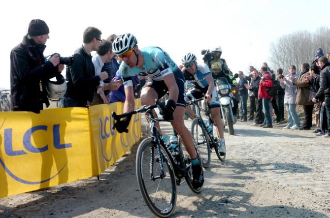 Stijn Vandenbergh (Omega Pharma - Quick-Step) and Sep Vanmarcke (Blanco) attack on the Cysoing a Bourghelles