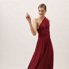 Dress, Fashion model, Clothing, Gown, Shoulder, Red, Formal wear, Standing, Bridal party dress, Maroon, 