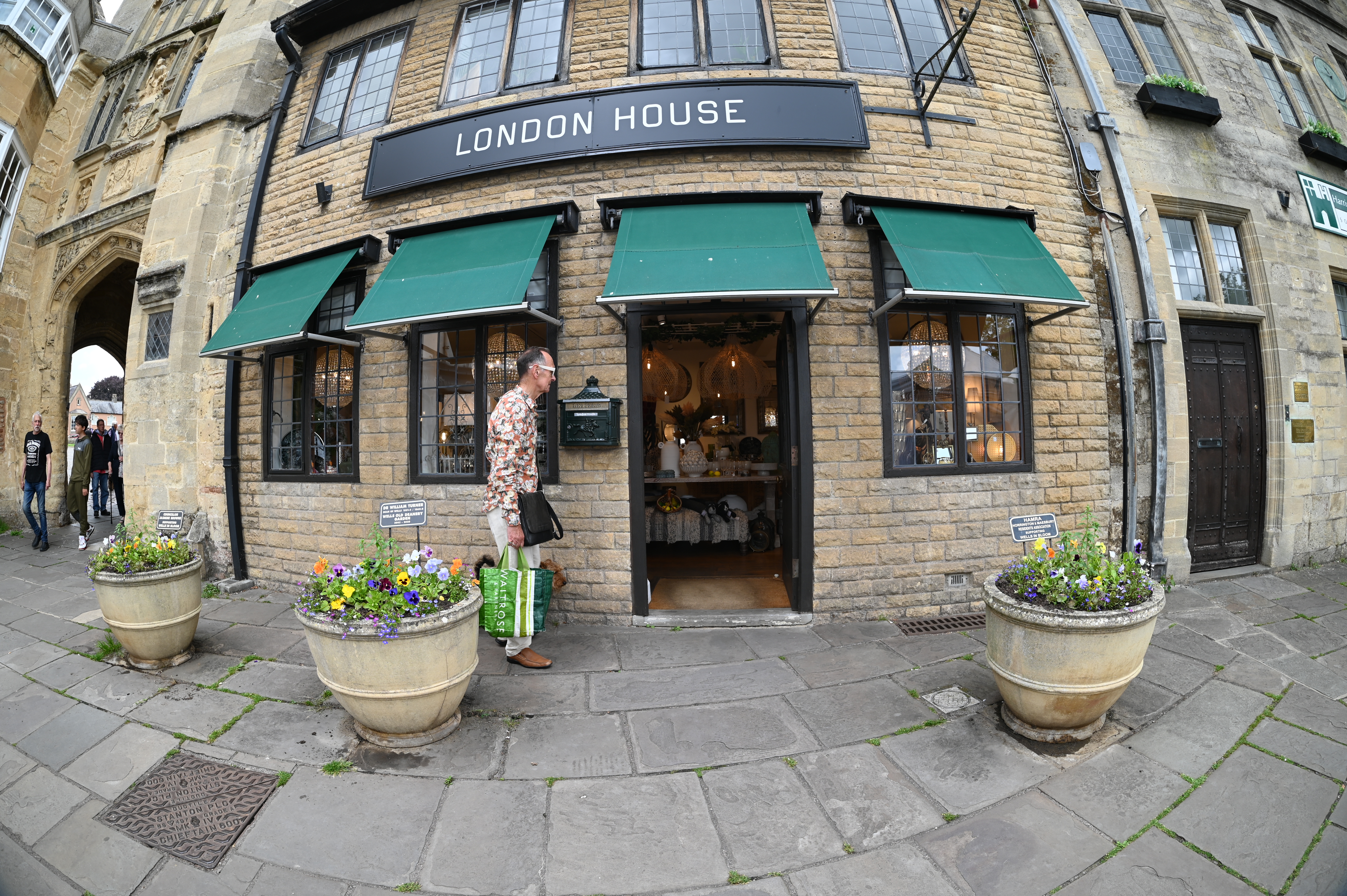 Laowa 8-15mm f/2.8 FF Zoom Fisheye example shot