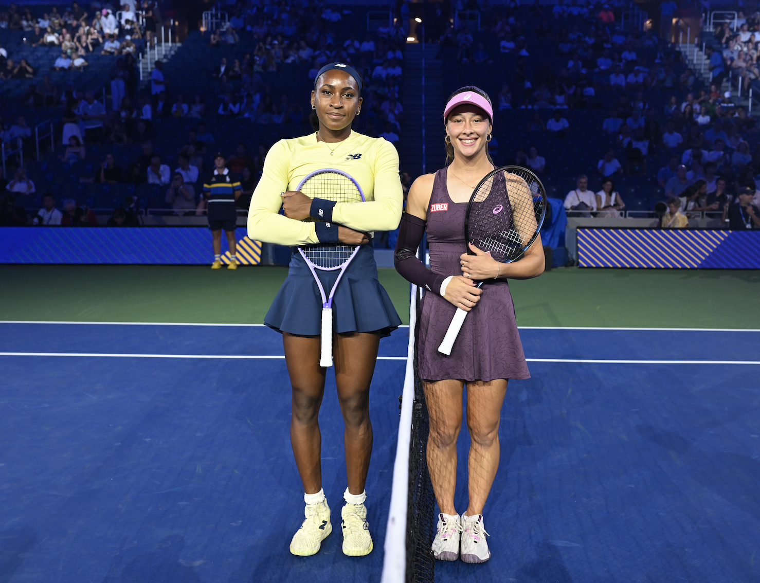 Coco Gauff's custom New Balance outfit at the 2026 US Open featured the navy blue and butter yellow color combination
