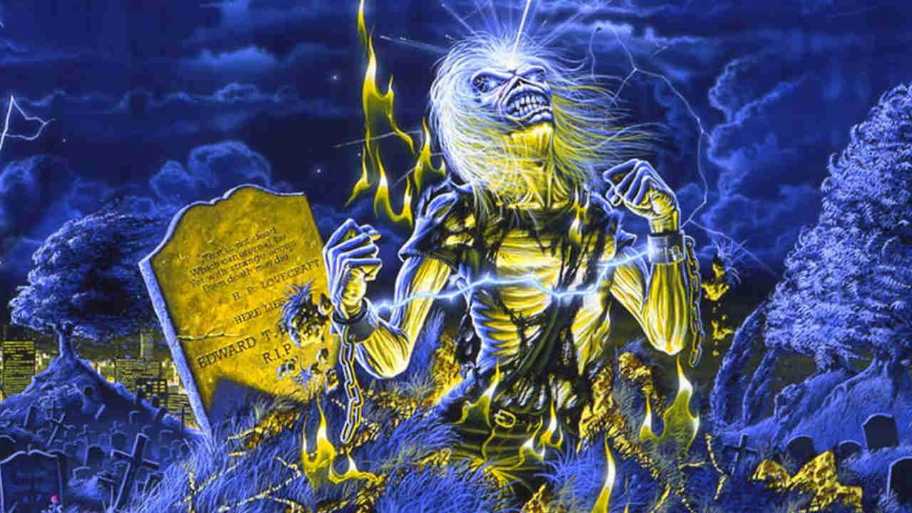 Scream For Me: Down The Front On Iron Maiden's World Slavery Tour