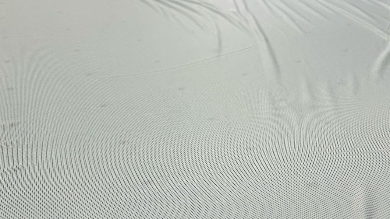 Underside mesh of Onebed mattress