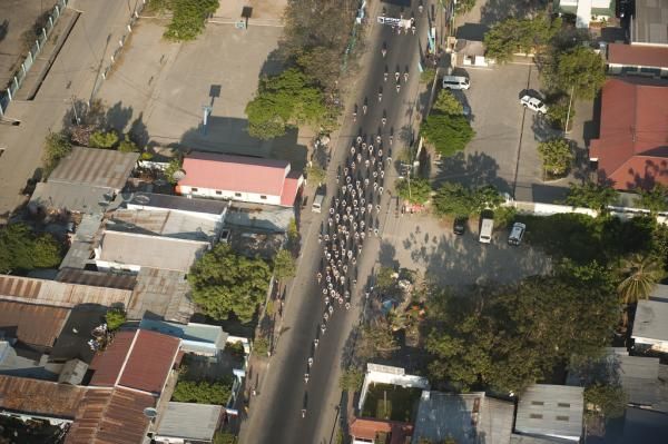 The peloton, viewed from above