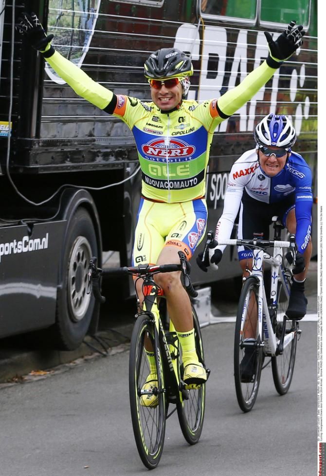 Simone Ponzi (Neri Sottoli) celebrates victory