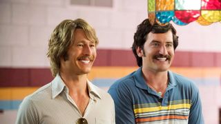 Glen Powell and Forrest Vickery in "Everybody Wants Some!!"