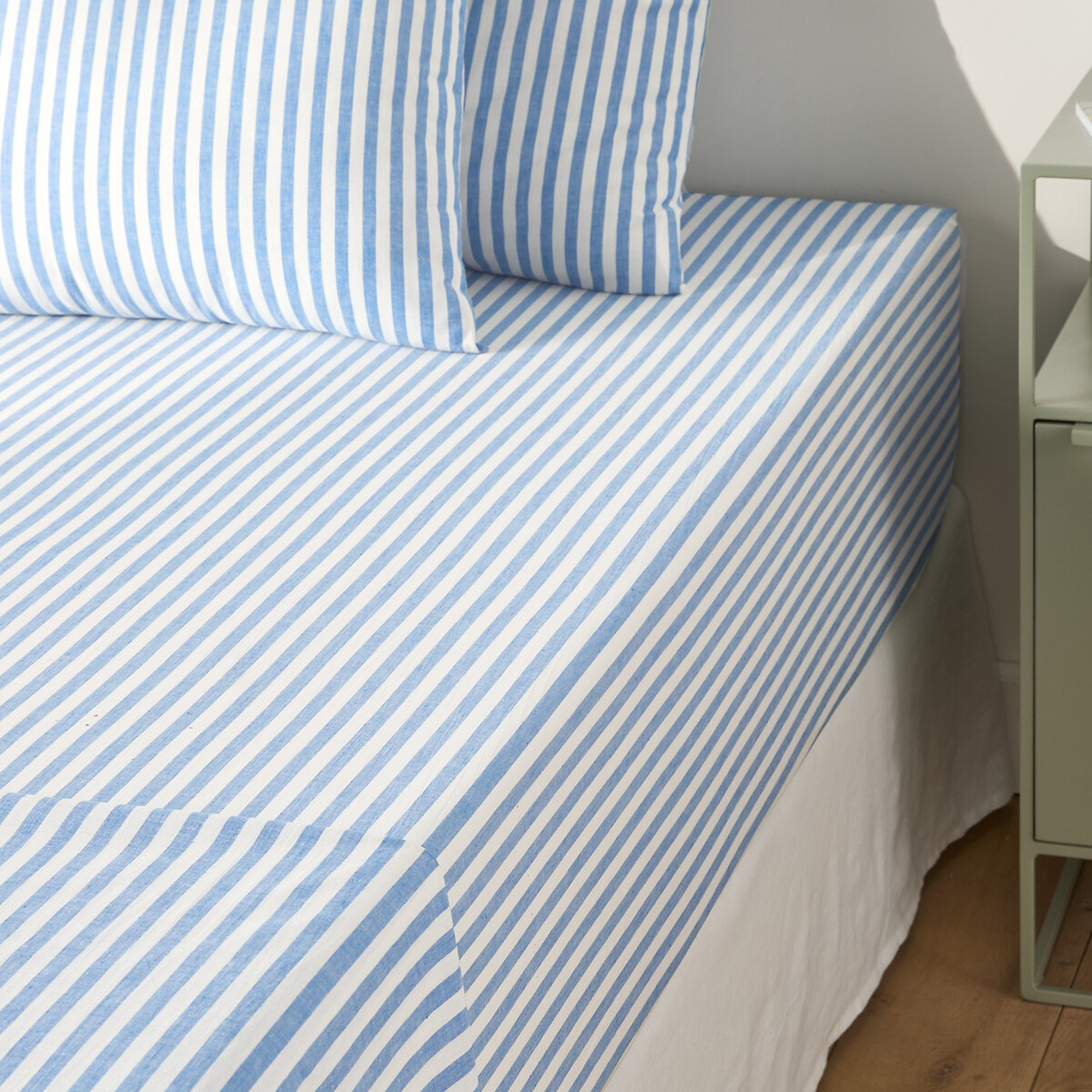 La Redoute striped fitted sheet