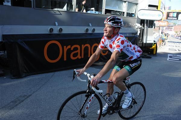 Thomas Vocekler shows off the polka dot jersey