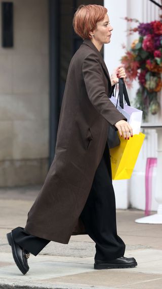 lily allen walking around london in loafers
