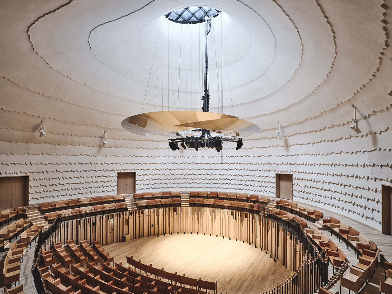 Evian concert hall, La Source Vive, all organic forms in the woods