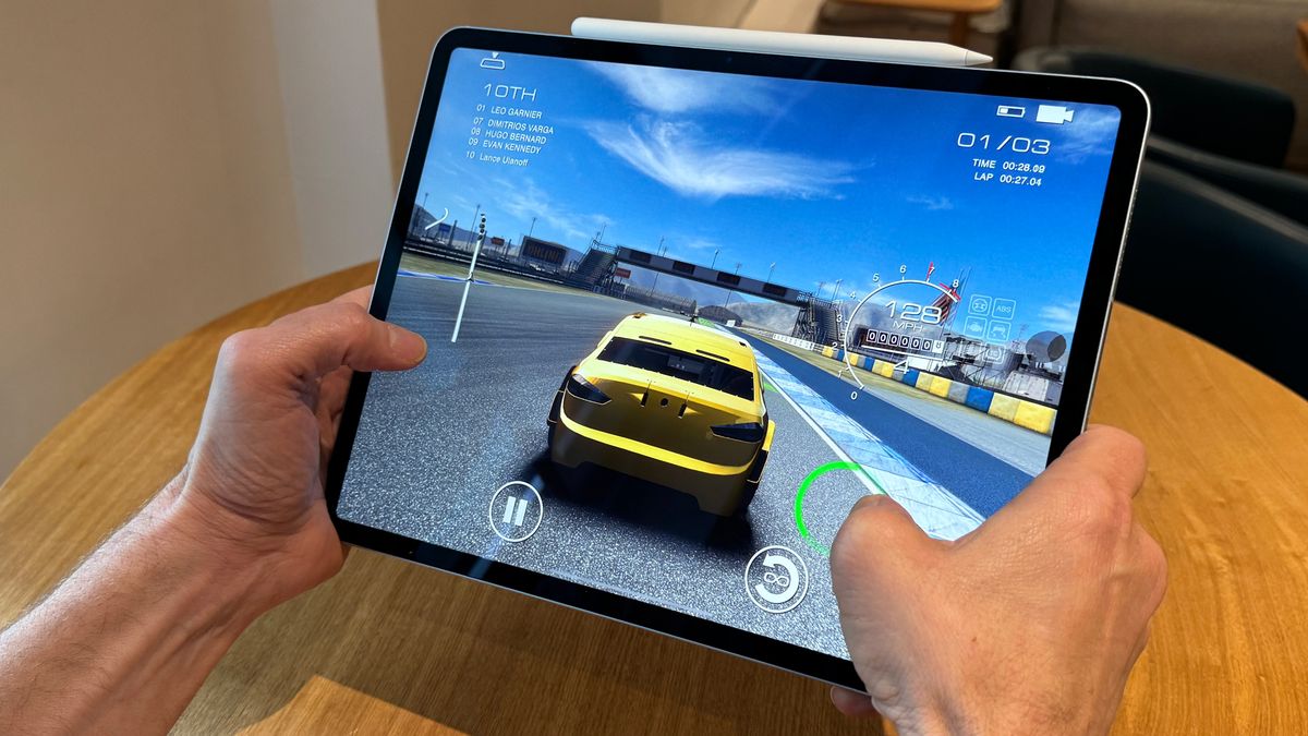 Apple iPad Air 13-inch (2024) REVIEW