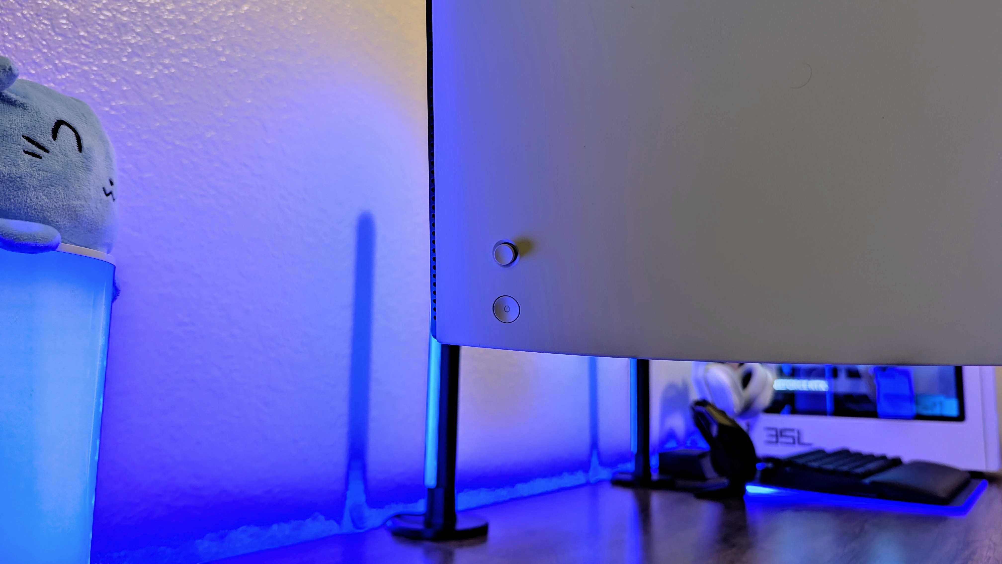Image of the Dell 32 Plus 4K QD-OLED Monitor (S3225QC).