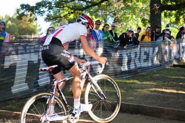 Jeremy Powers (Rapha Focus) moved into third place late in the race