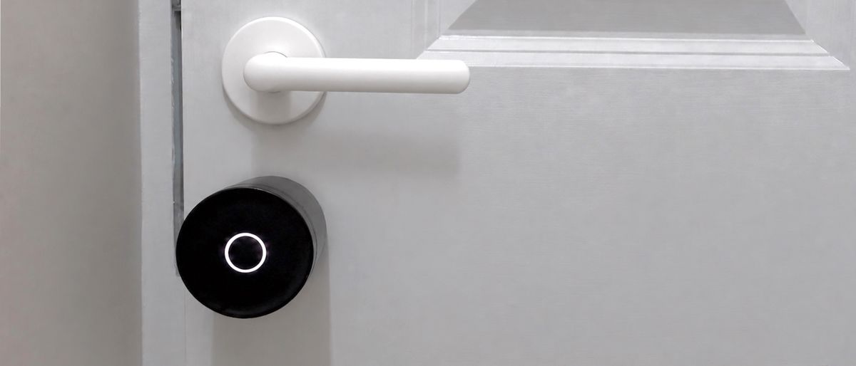 The Yale Linus Smart Lock L2 Lite is a clever, affordable Matter lock with no subscription fee, but a few rough edges