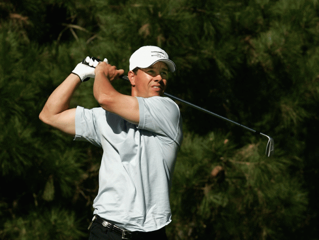 Mark Wahlberg playing golf