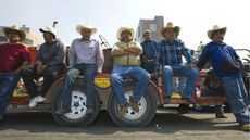 Mexican farmers protest against Nafta