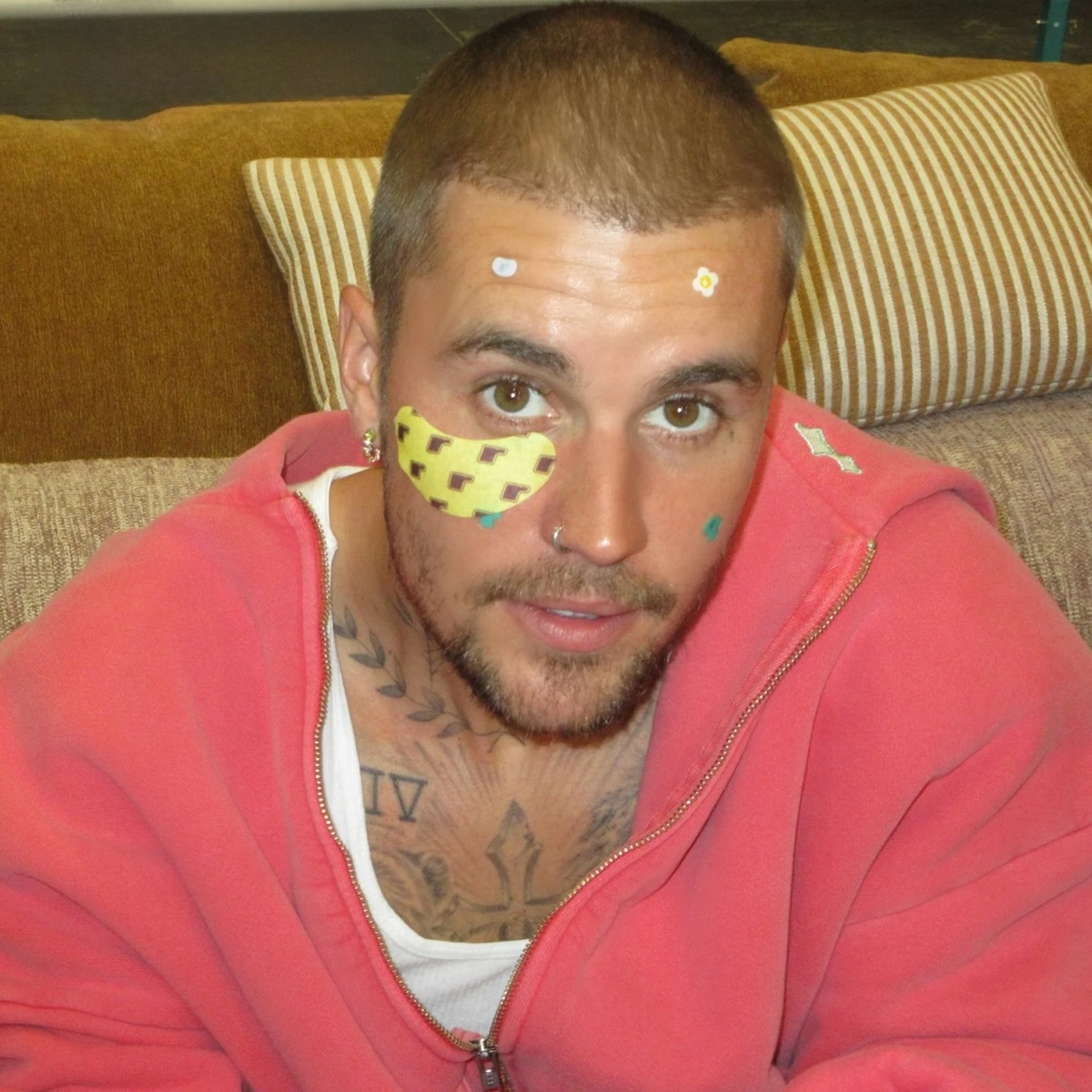 Justin Bieber wears the Rhode Peptide Eye Prep in Banana Peel.