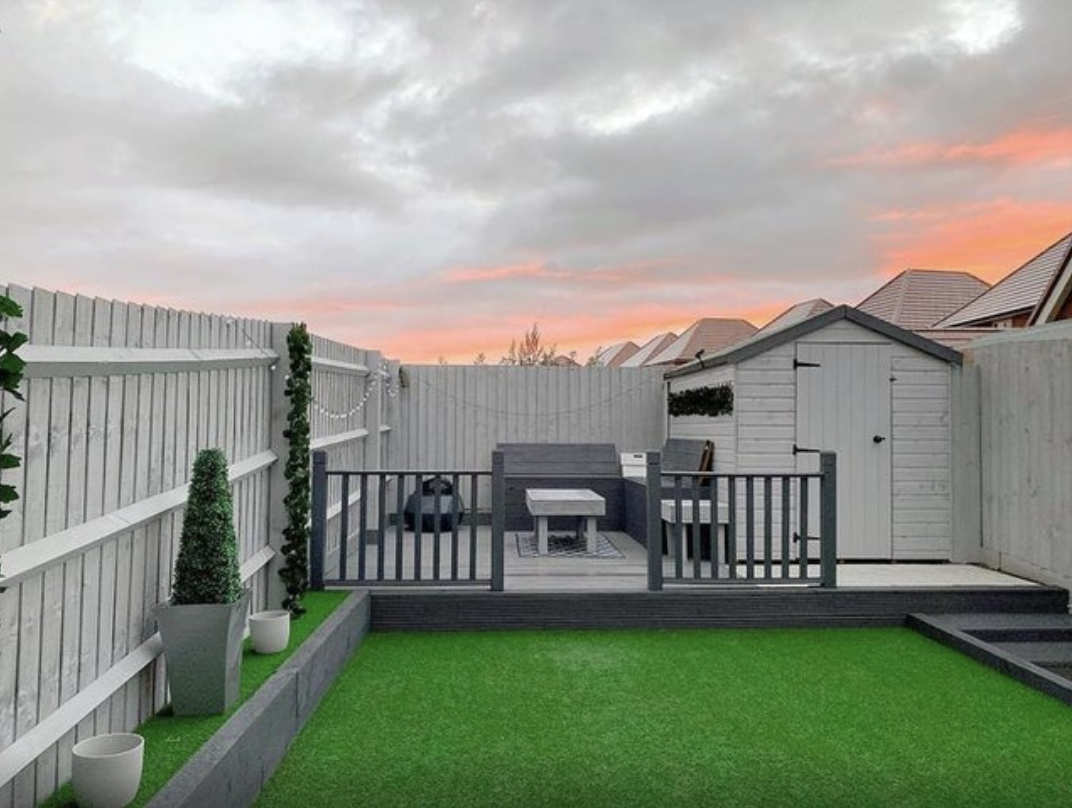 Built-up decking area in white created by Littleavonhouse using Wickes decking