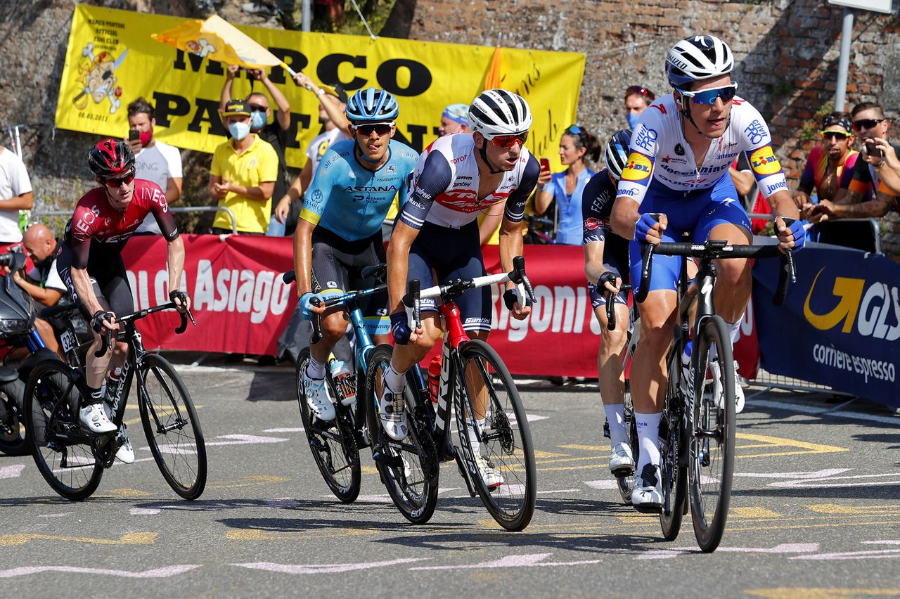 Giro dell Emilia 2020 103rd Edition Casalecchio di Reno San Luca 1997 km 18082020 Joao Almeida POR Deceuninck Quick Step Giulio Ciccone ITA Trek Segafredo Harold Tejada COL Astana Pro Team Eddie Dunbar IRL Team Ineos photo Luca BettiniBettiniPhoto2020