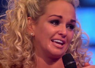 Jennifer Ellison exits Dancing On Ice semi-final