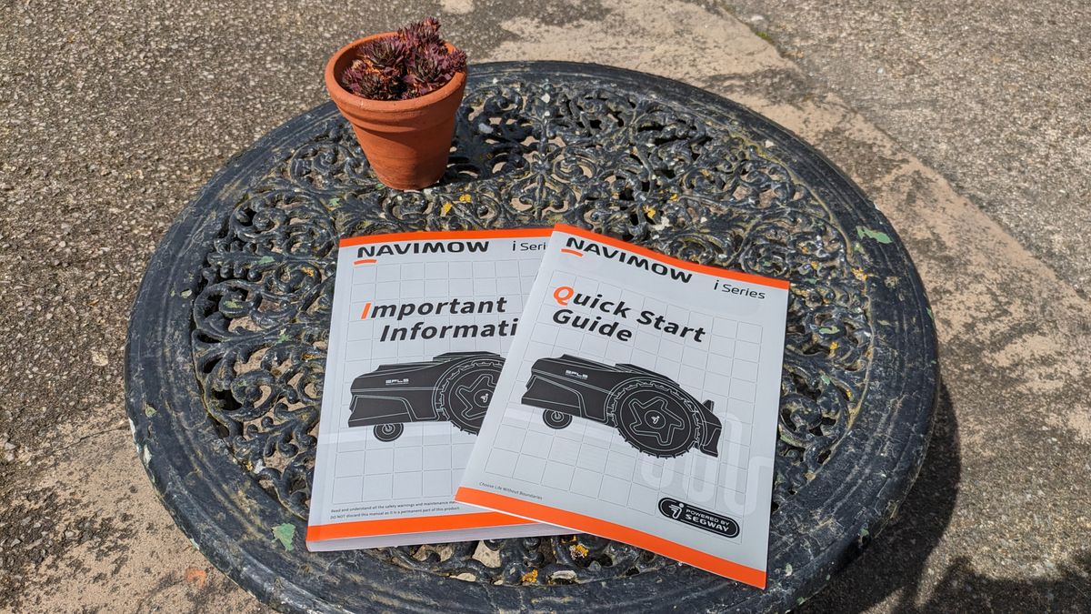 The i105E's instruction manuals