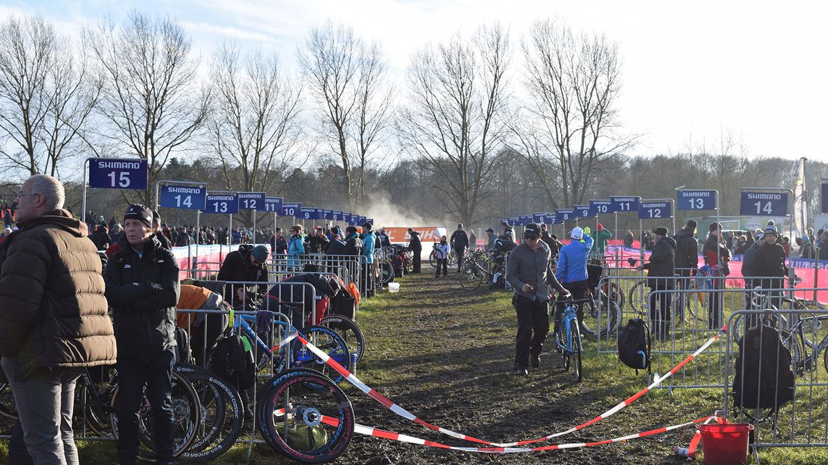 A look at the pits during the Women's Elite race