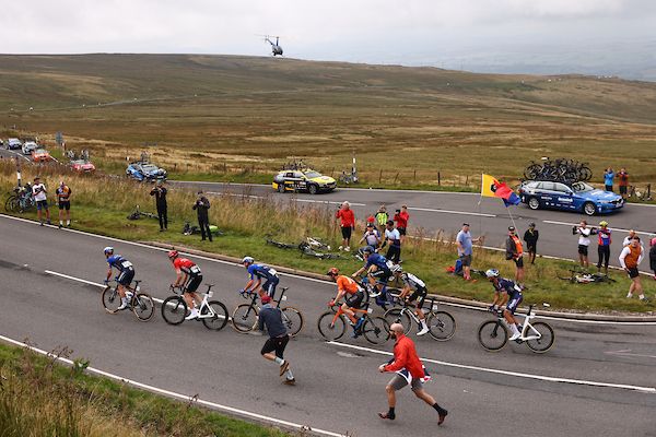 Picture by SWpix.com - 10/09/2021 - Cycling - AJ Bell Tour of Britain Stage 6 - Carlisle to Gateshead, England - The breakaway group works it&acirc;s way towards Gateshead