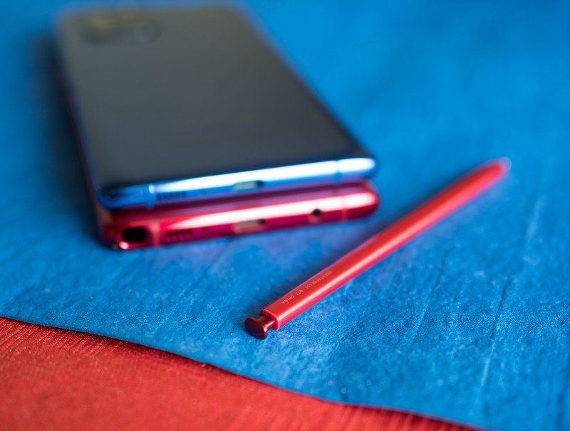 Samsung Galaxy S10 Lite vs. Galaxy Note 10 Lite