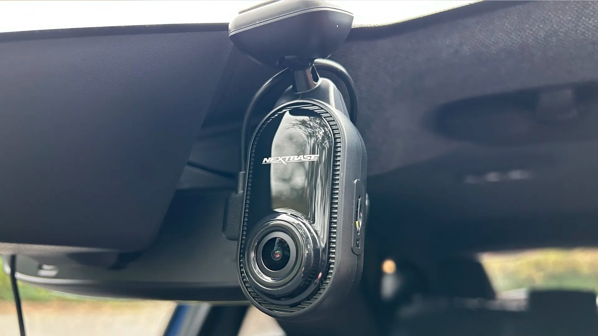 Nextbase Piqo Dash Cam review: small and light, but potent too | TechRadar