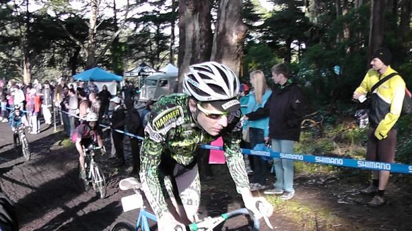 Some racers took things seriously.