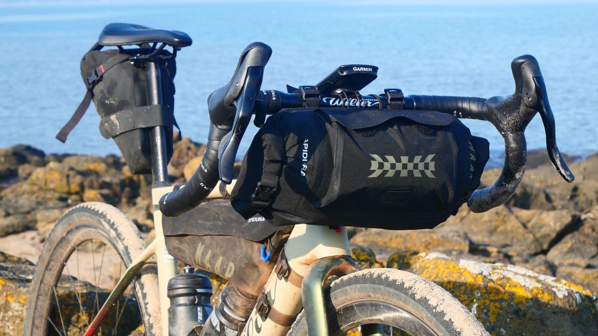 apidura handlebar pack