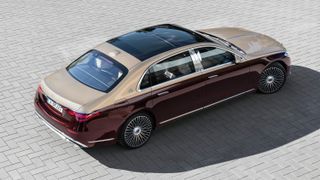 Mercedes-Maybach S580 from above