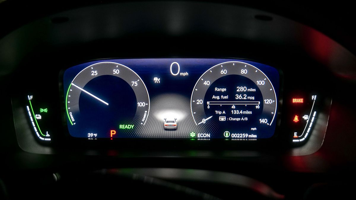 2025 Honda Civic Sport Touring Hybrid test drive review.