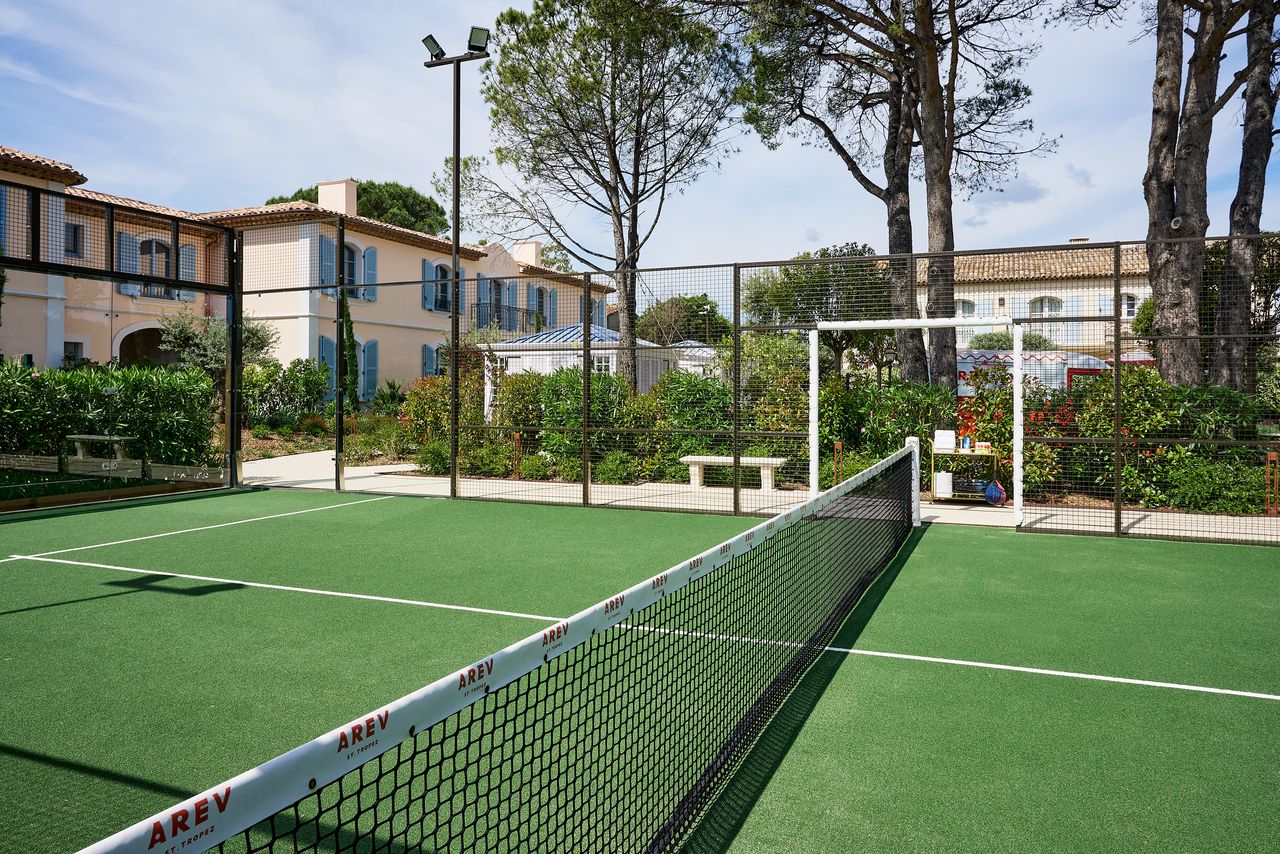 AREV St. Tropez