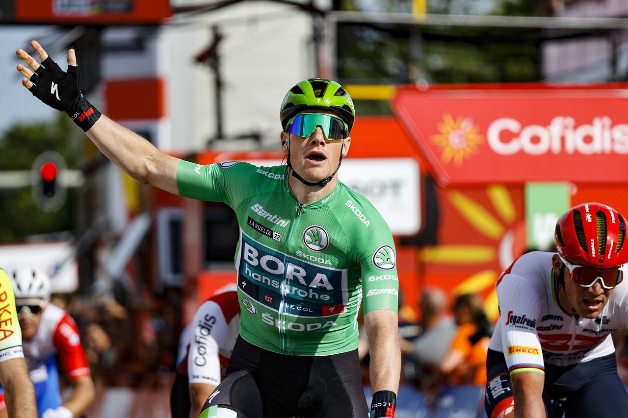 Vuelta Espana 2022 - 77th edition - 3rd stage - Breda - Breda 193,2 km 21/08/2022 - Sam Bennett (IRL - Bora - Hansgrohe) - photo Luis Angel Gomez/SprintCyclingAgency&Acirc;&copy;2022