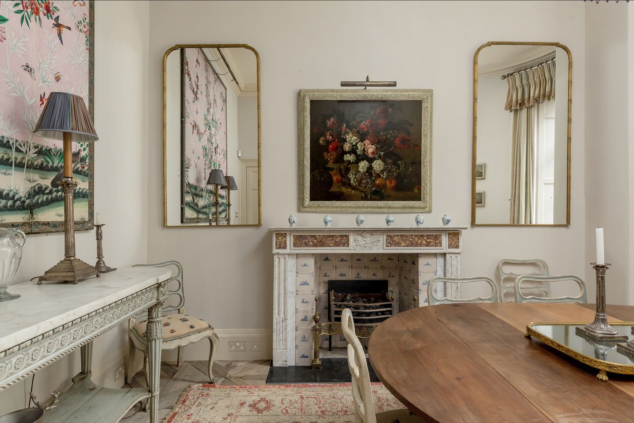 Images of a propety in Royal Terrace, Edinburgh