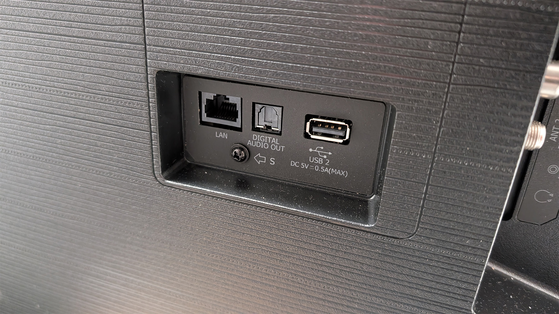 Hisense U7N (65U7N) mini LED TV