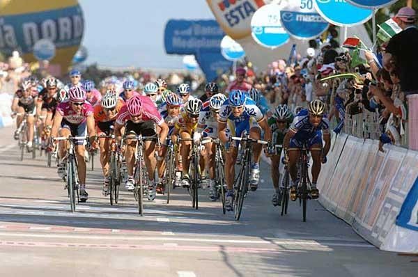 Tomas Vaitkus puts the hammer down at the finish in Termoli