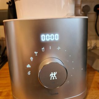 ZWILLING Enfinigy 64-oz. Countertop Power Blender review