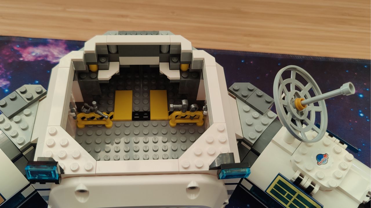 Lego Lunar Research Base