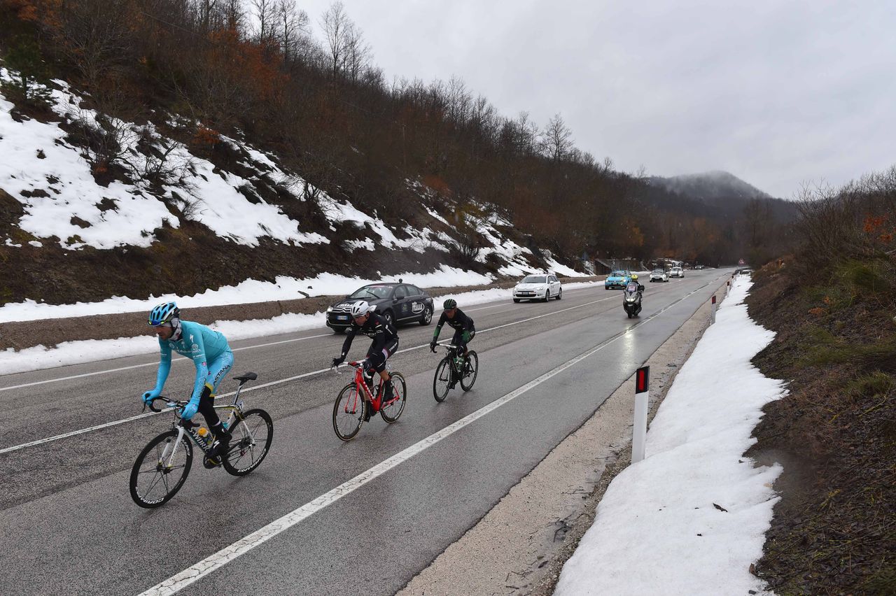 Snow on the roadsides on stage 6 of Tirreno-Adriatico